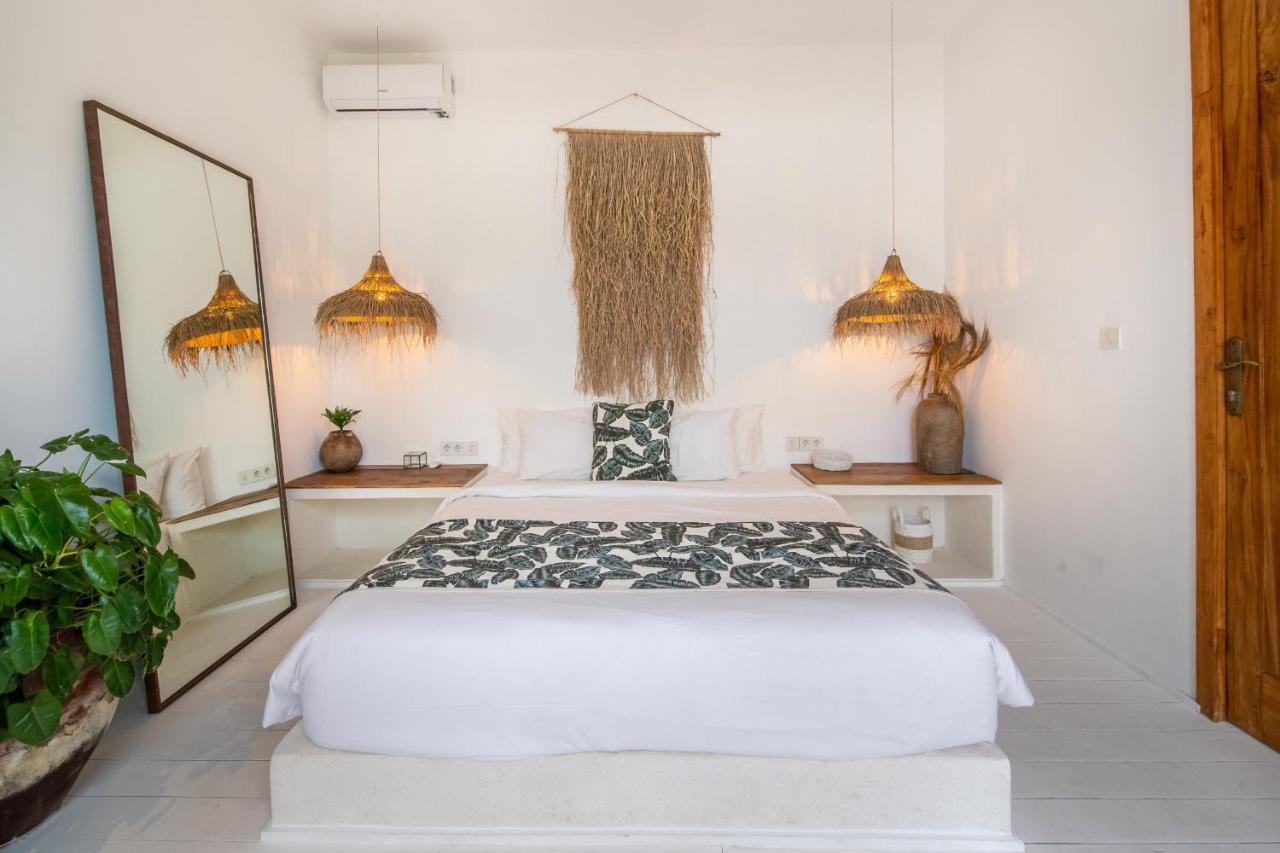 Villa Yogi Surf 3 Canggu Exterior foto
